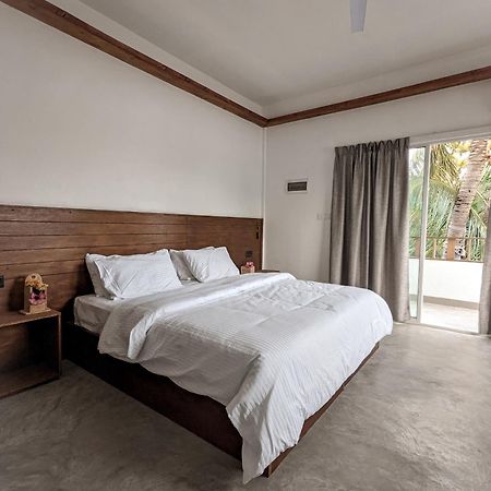 Dhoadhi Retreat Hotel Thulusdhoo Exterior foto